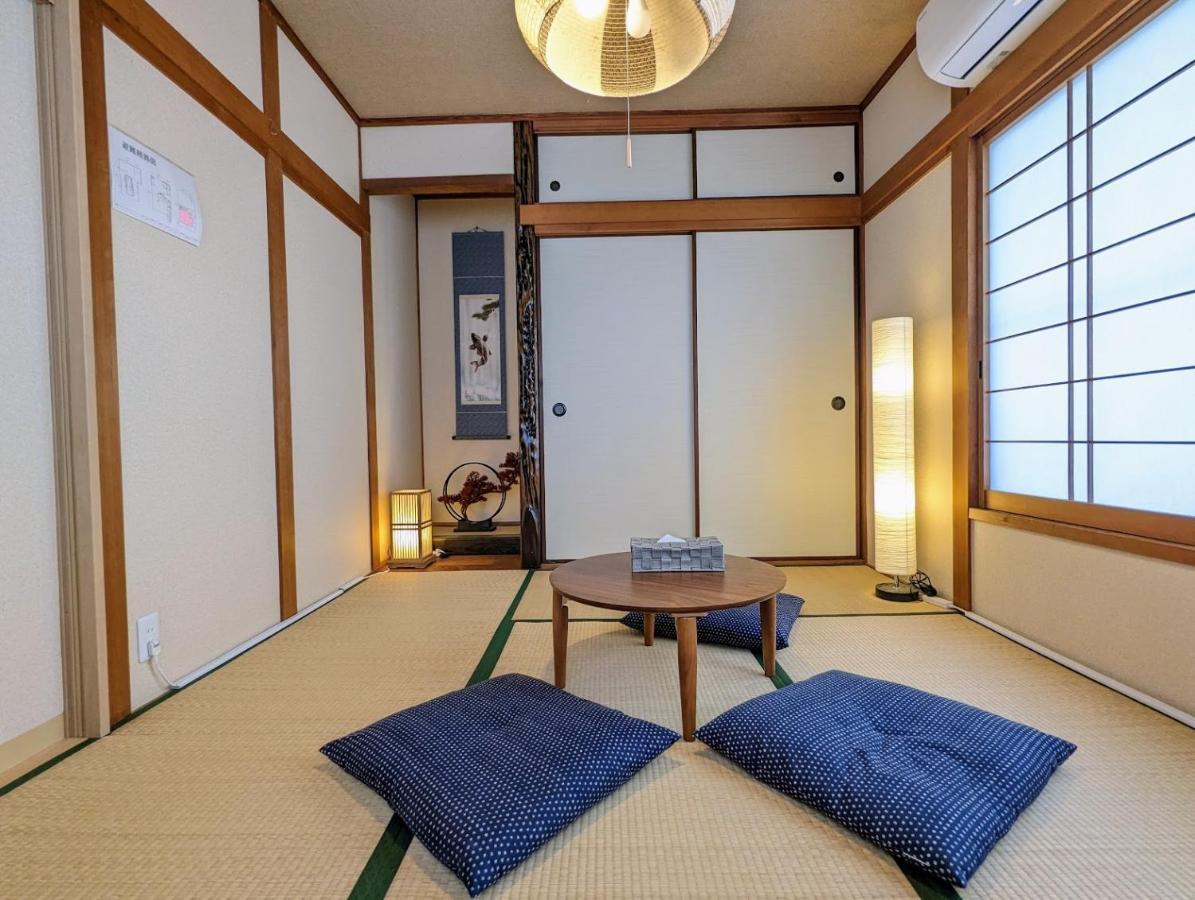 אוסקה Tsukiyume Kan - House With Parking, 10Mins To Usj, Tennoji, Namba מראה חיצוני תמונה