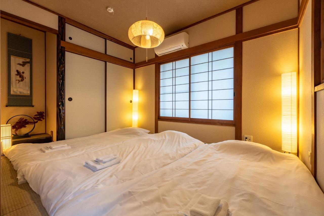אוסקה Tsukiyume Kan - House With Parking, 10Mins To Usj, Tennoji, Namba מראה חיצוני תמונה